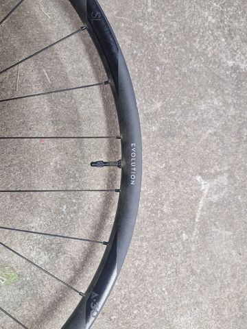 Used Newmen Evolution SL A.30 Rims 2024 bike — image 12 of 17