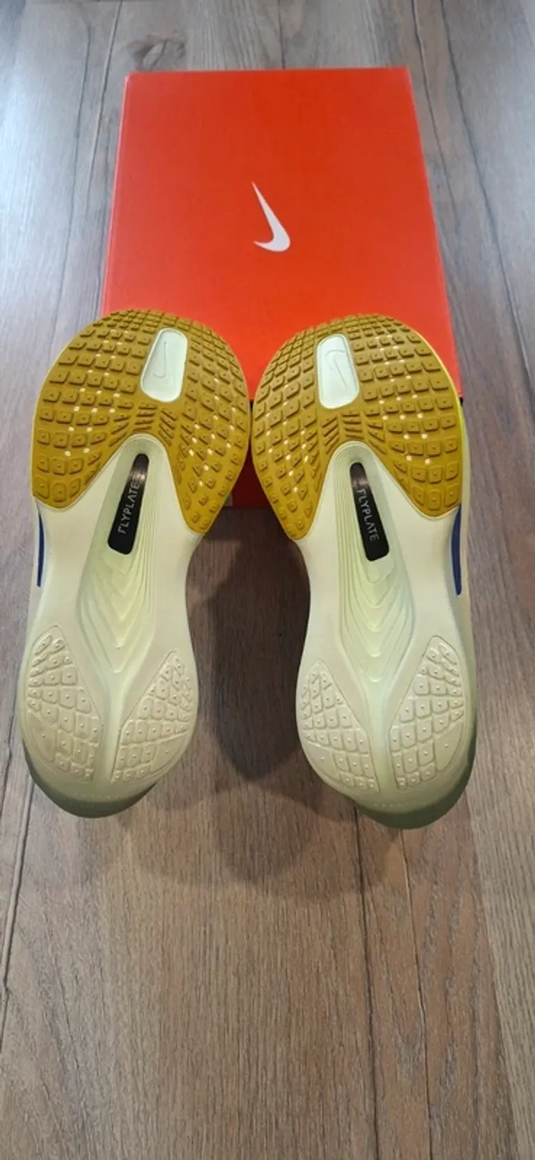Used Nike Zoom Fly 6 bike — image 3 of 12