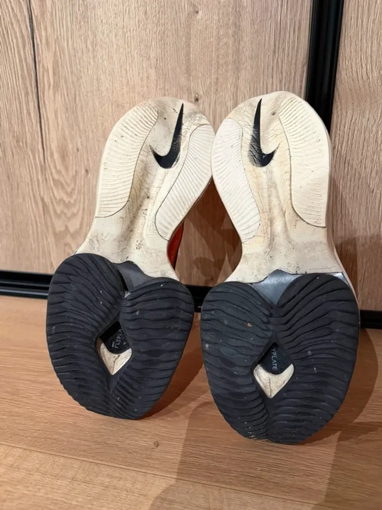 Tweedehands Nike Alphafly bike — afbeelding 3 van 4