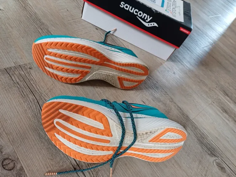 Used Saucony Endorphin Speed 3 bike — image 5 of 8