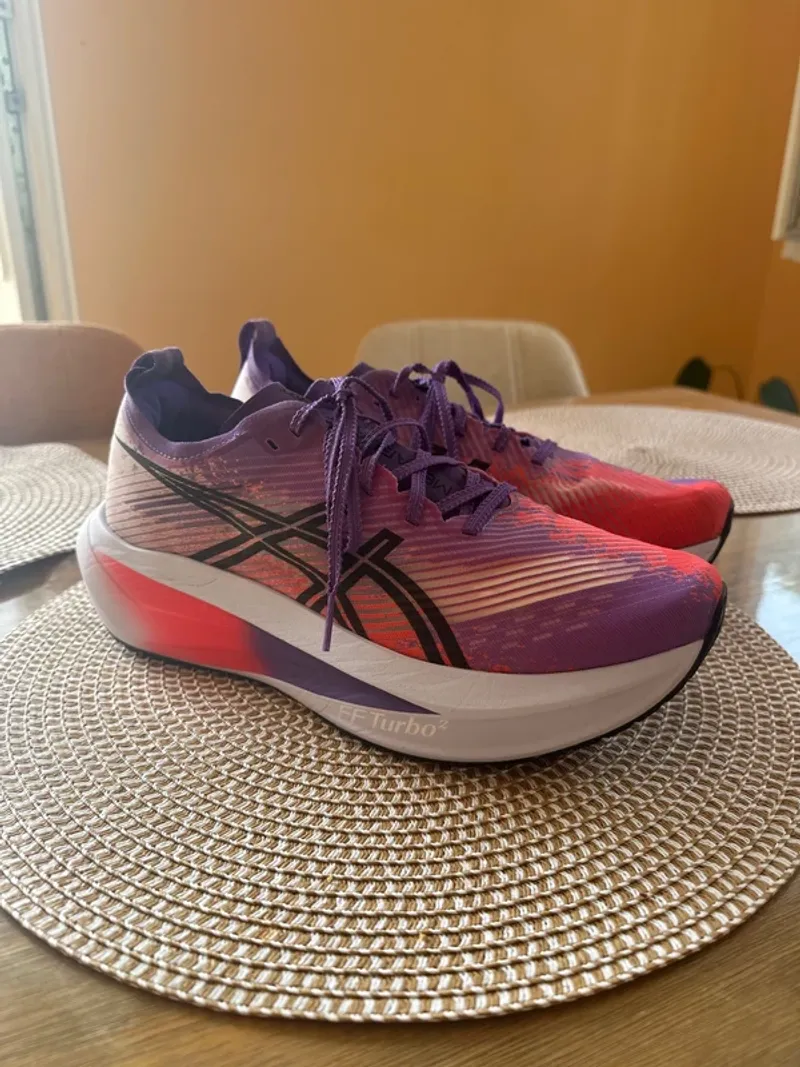 Used Asics Megablast Running Shoes