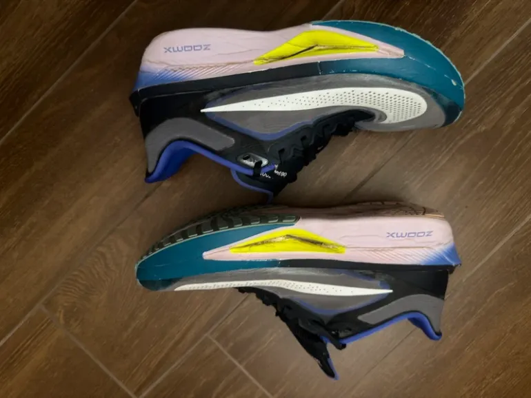 Used Nike Zoom Fly 6 bike — image 2 of 6