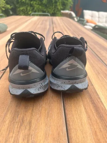 Used Nike React Terra Kiger bike — image 3 of 4