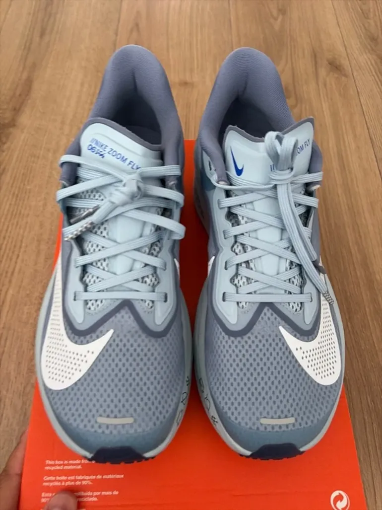 Used Nike Zoom Fly 6 bike — image 2 of 6