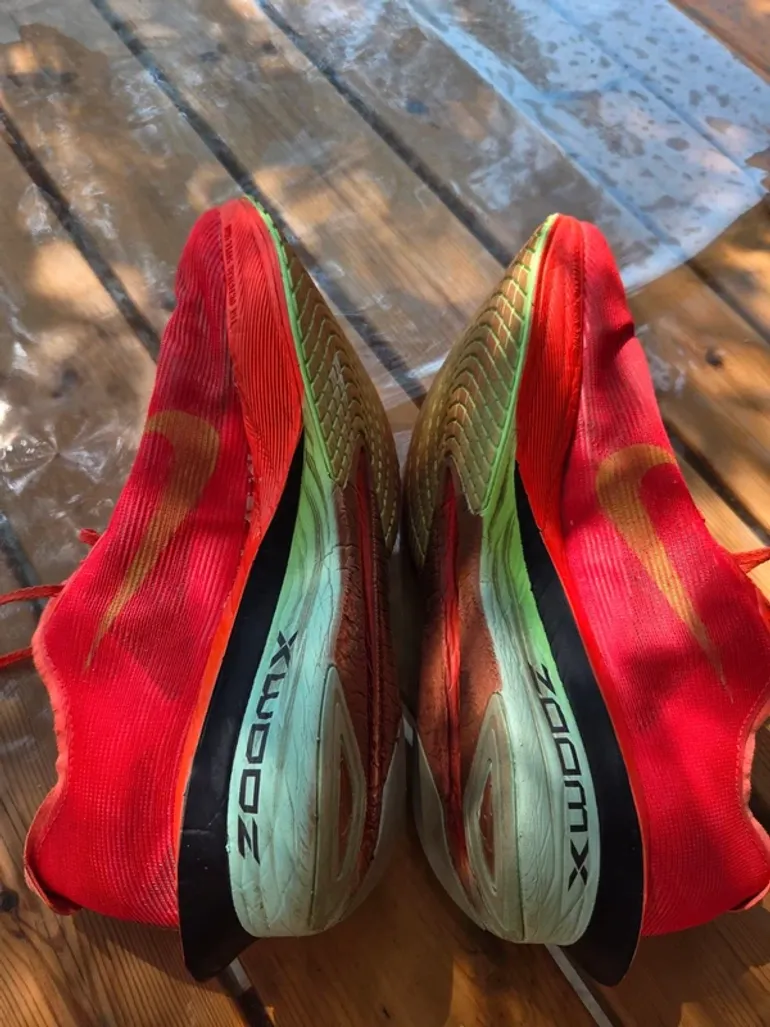 Używany Nike Vaporfly 4 bike — zdjęcie 2 z 5