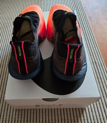 Tweedehands Nike Air ZM Alphafly Next% 3 bike — afbeelding 3 van 8
