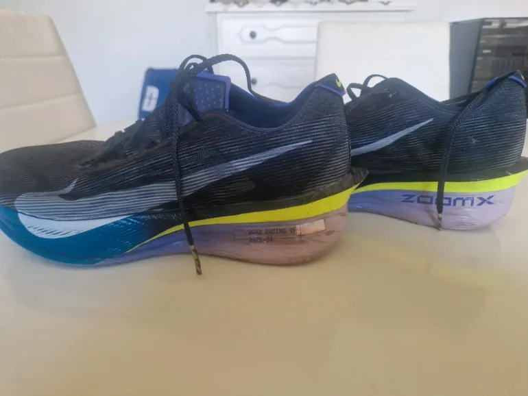 Used Nike Vaporfly 4 bike — image 2 of 5