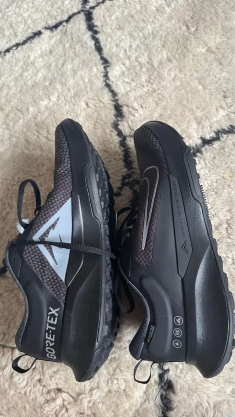 Used Nike Juniper Trail 2 GTX bike — image 6 of 6