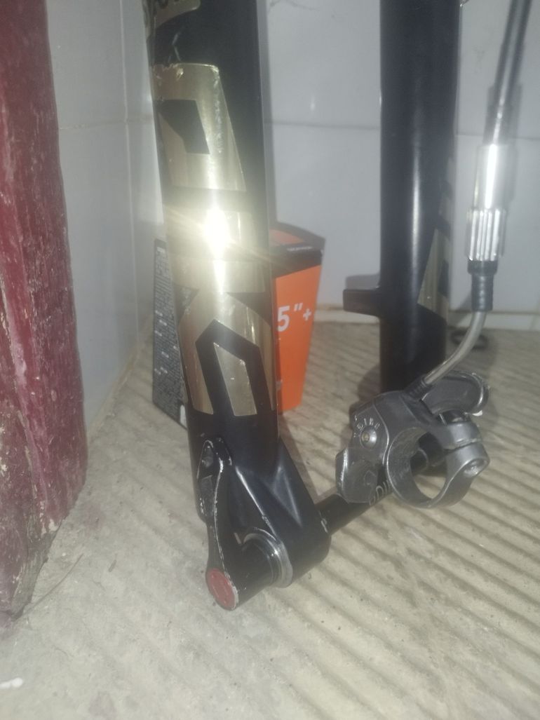 RockShox Pike Ultimate 2021 bike usato — immagine 3 di 5