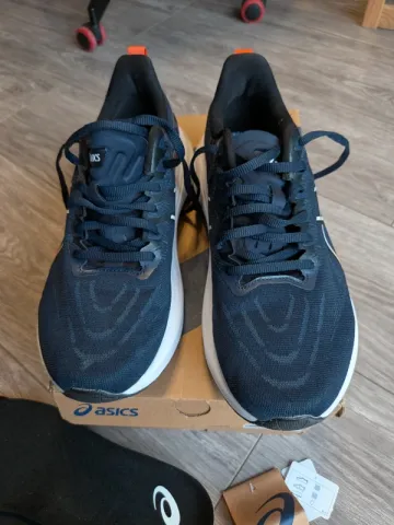 Tweedehands Asics GT-2000 13 bike — afbeelding 3 van 7