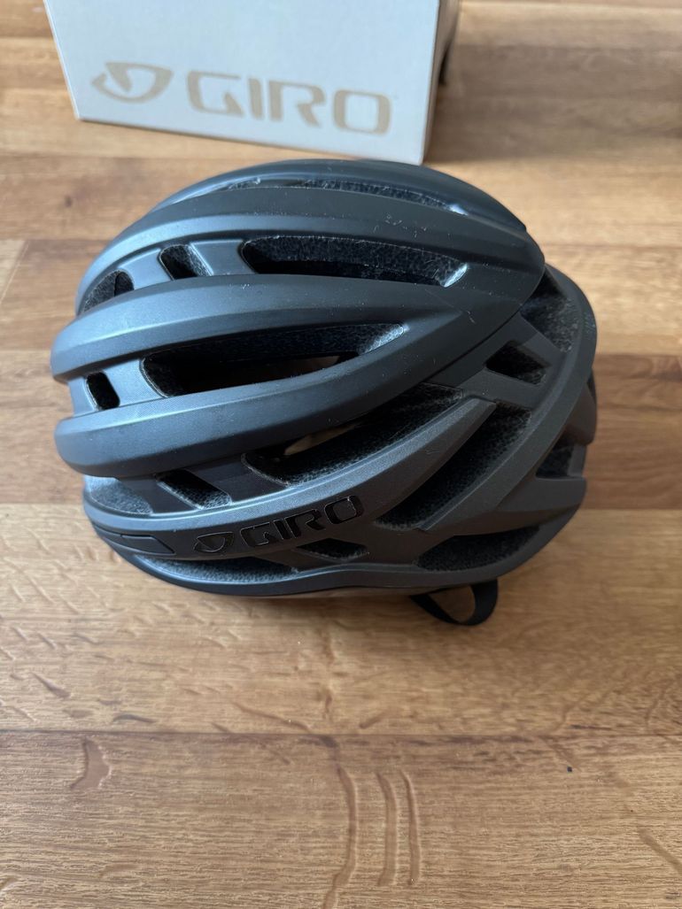Giro Agilis MIPS Helmet 2025 bike usato — immagine 4 di 7