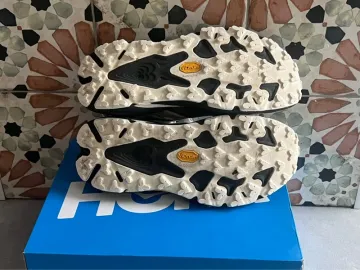 Tweedehands Hoka Speedgoat 7 bike — afbeelding 6 van 6