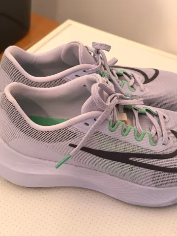 Used Nike Zoom Fly 5 bike — image 5 of 6
