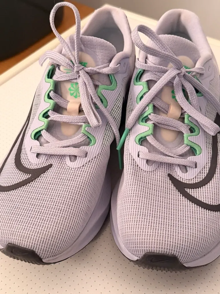 Used Nike Zoom Fly 5 bike — image 6 of 6