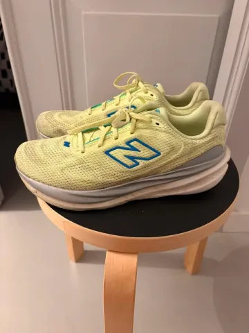 Used New Balance 1080 bike — image 1 of 5