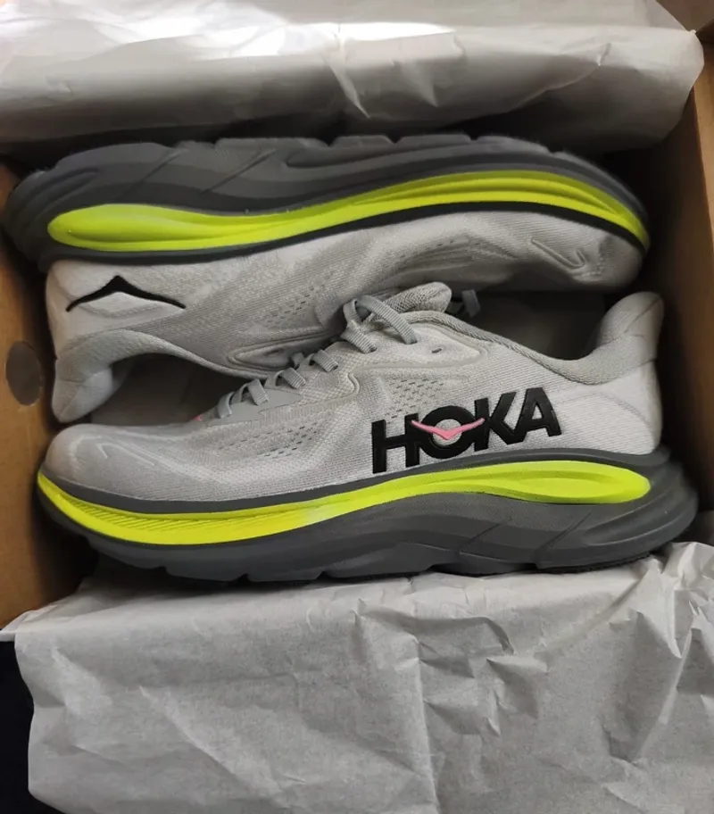Used Hoka Clifton 10 Running Shoes