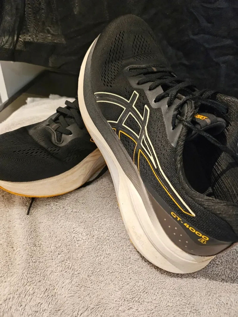 Tweedehands Asics GT 4000 4 Running Shoes
