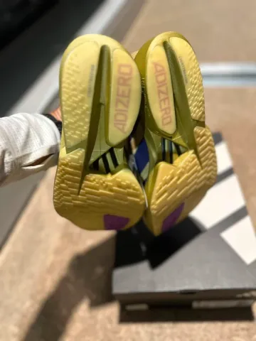 Used Pro Adizero Adios 4 bike — image 4 of 9