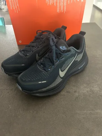 Gebrauchtes Nike Vomero 18 Zoom X bike — Bild 4 von 9