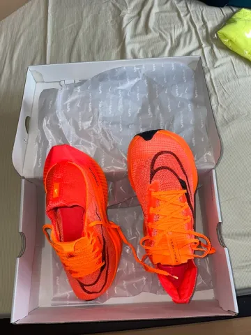 Tweedehands Nike Alphafly bike — afbeelding 2 van 5