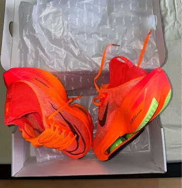 Tweedehands Nike Alphafly bike — afbeelding 1 van 5