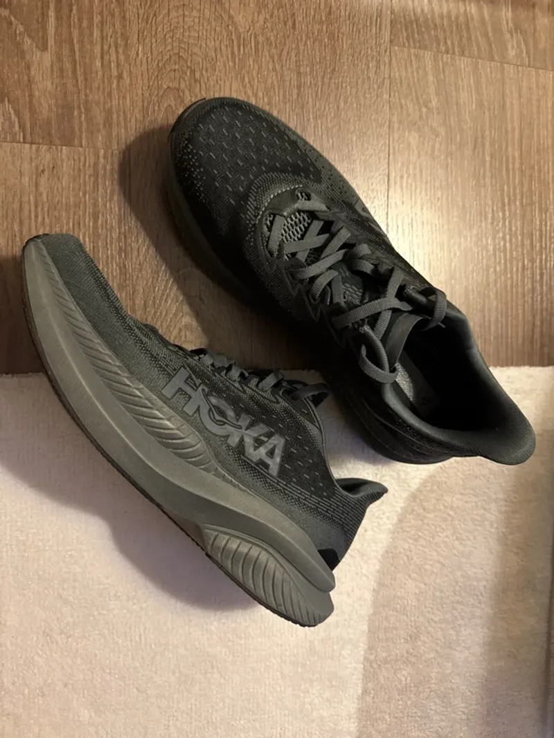 Used Hoka Mach 6 Running Shoes