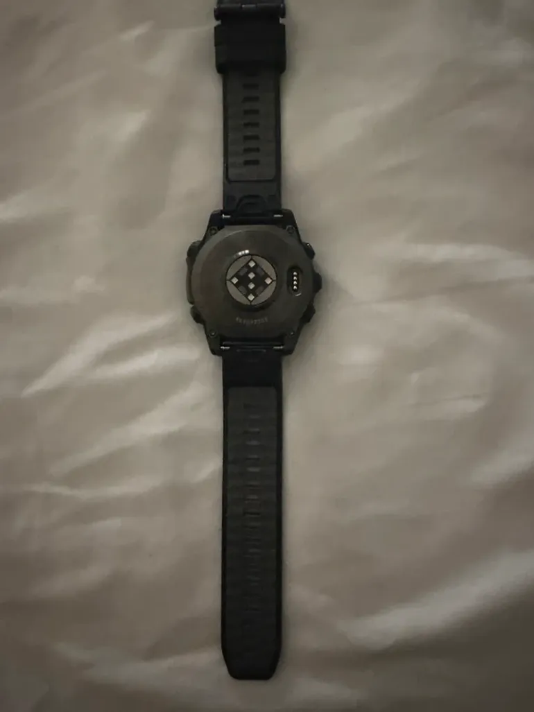 Used Garmin Fenix 8 AMOLED bike — image 3 of 5