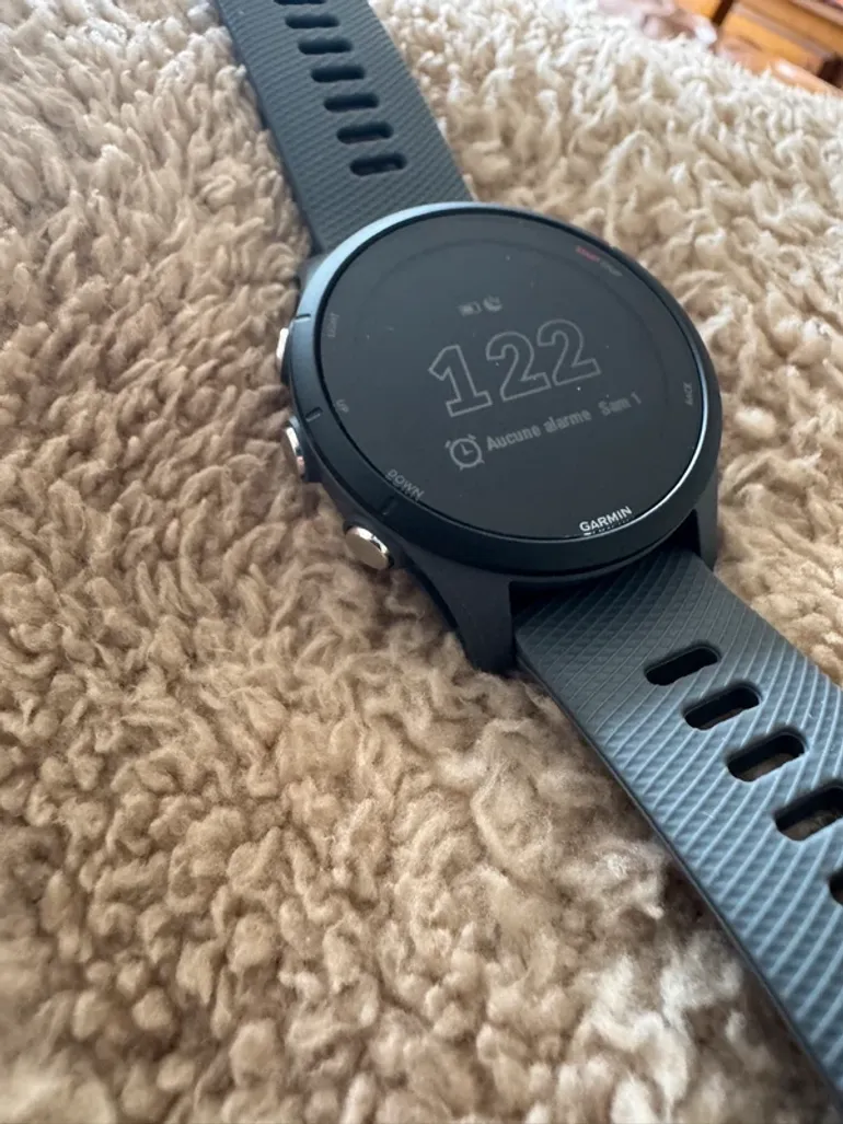Used Garmin Forerunner 255 bike — image 2 of 3