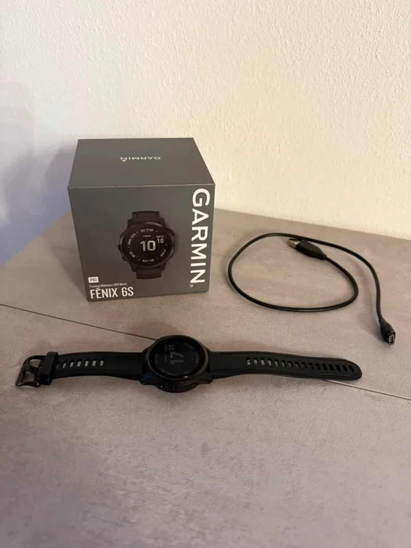 Used Garmin Fenix 6s pro Electronics