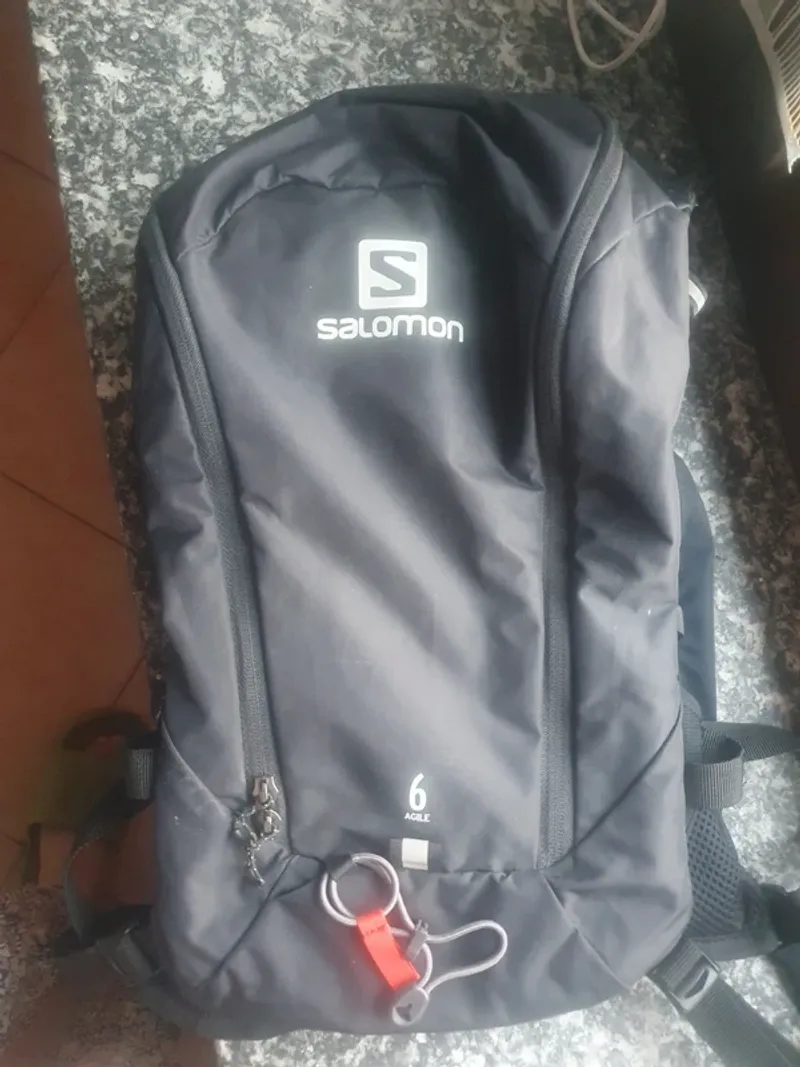 Used Salomon Agile 6 Set Running Accessories