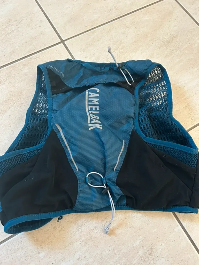 Brugt Camelbak Ultra Pro bike — billede 2 af 2