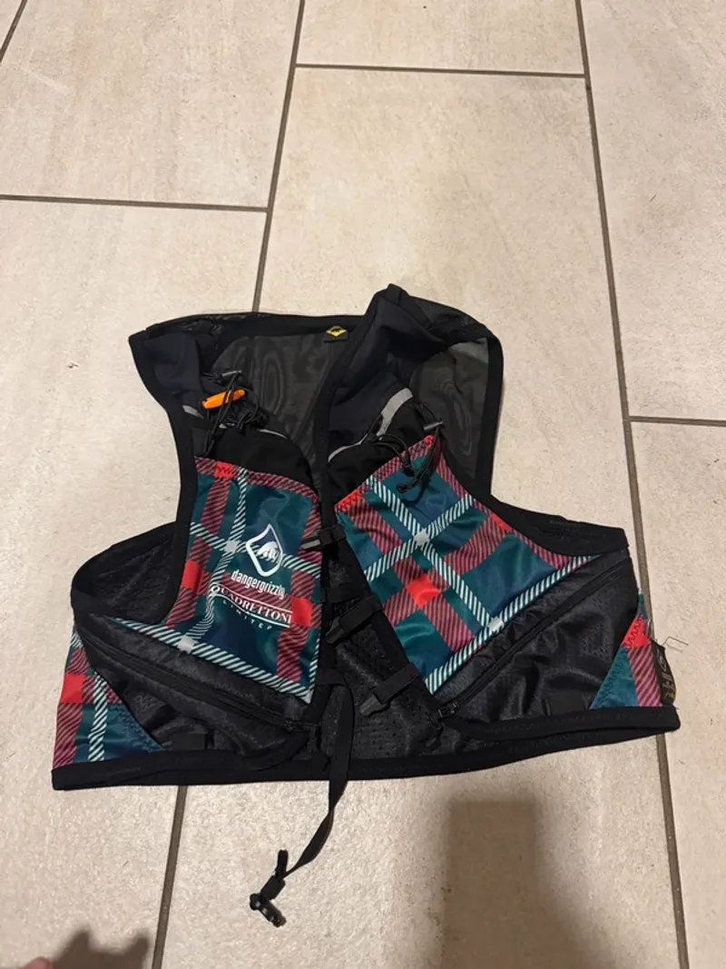 Używany Ghost Vest 4 Running Accessories