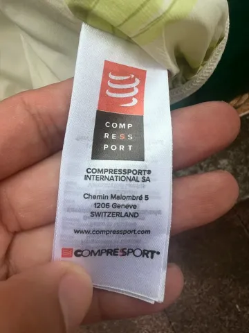 Używany Compressport Ultrun Evo 10 Pack bike — zdjęcie 7 z 8