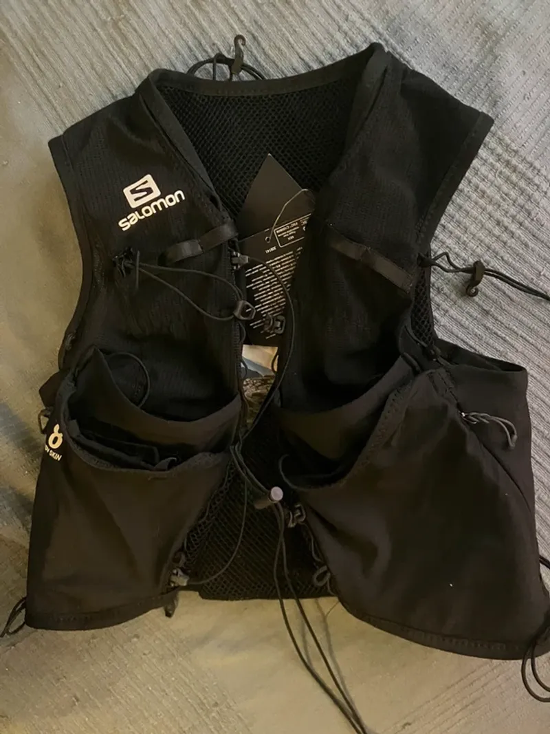 Used Salomon Active Skin 8L Running Accessories