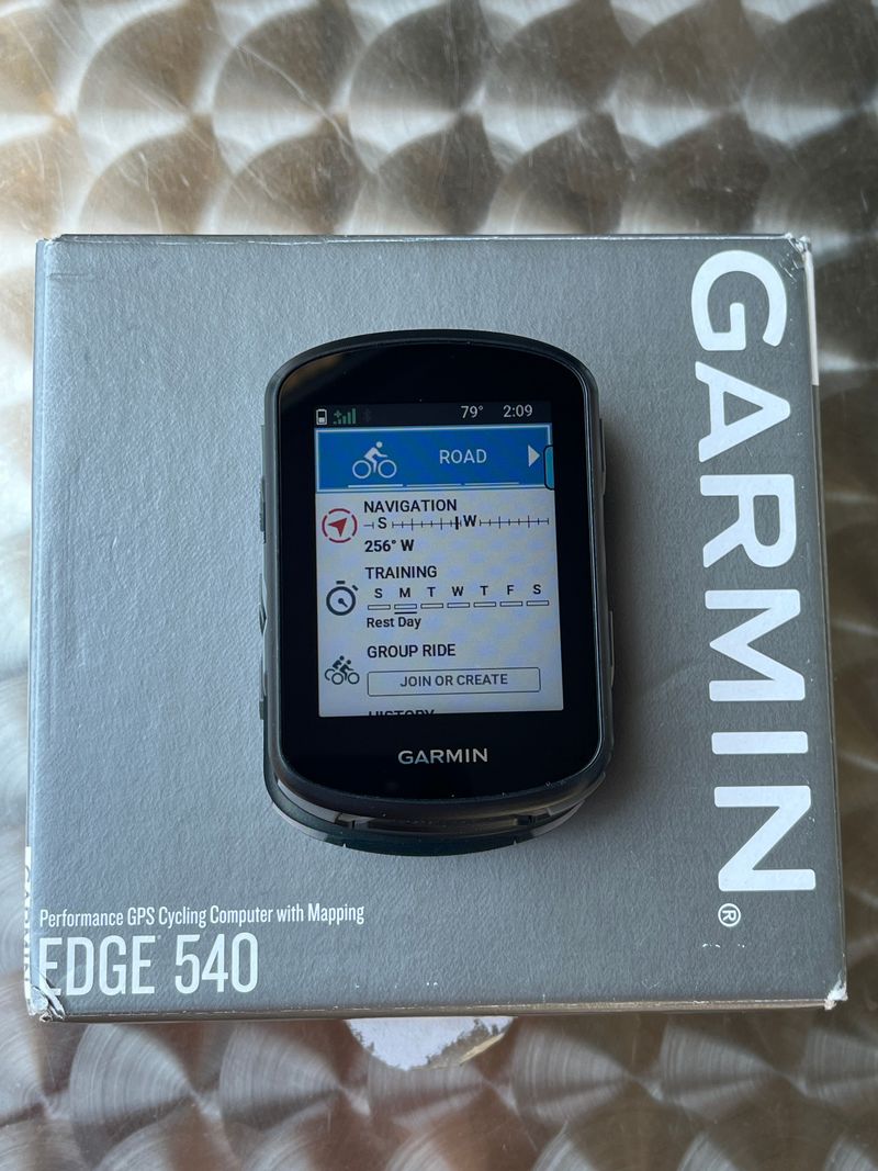 Used Garmin Edge 540 Cycling Accessories