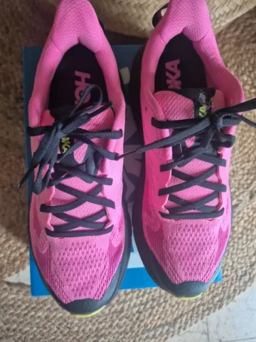 Used Hoka Challenger bike — image 2 of 6