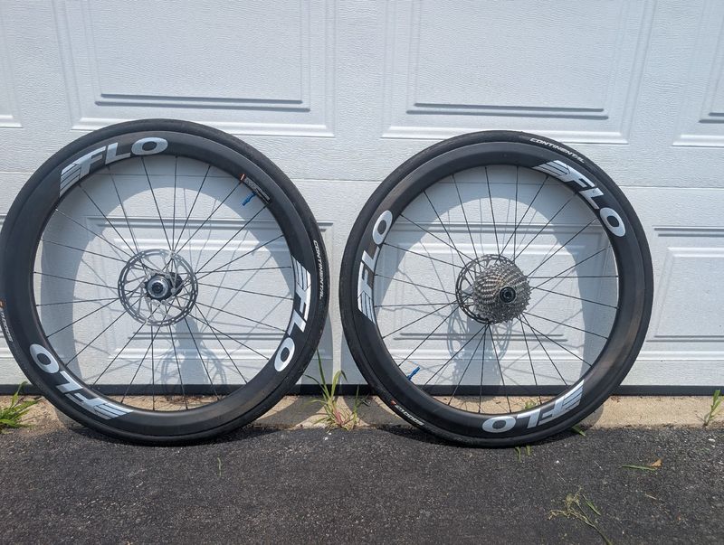 Used Flo cycling 49mm Disc Brake Wheel Set Wheels