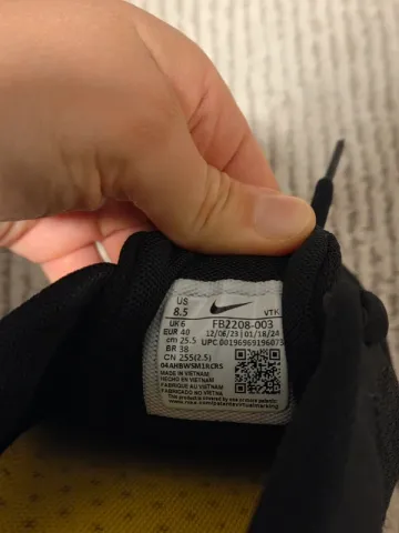 Used Nike Revolution 7 bike — image 4 of 5