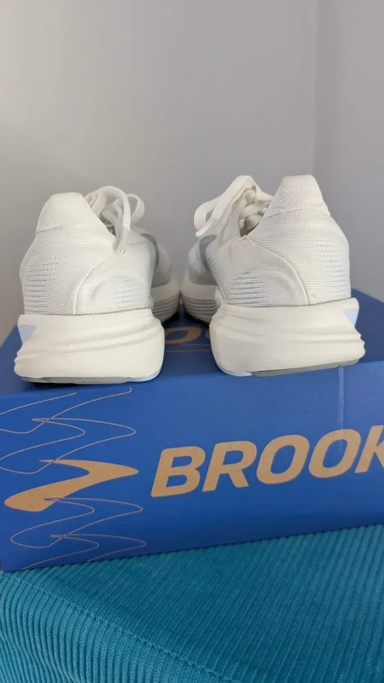 Tweedehands Brooks Running Shoes bike — afbeelding 5 van 6