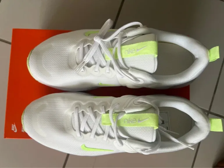 Použité Nike In Season TR 14 bike — obrázek 3 z 7