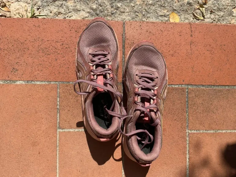 Käytetty Asics Running Shoes bike — kuva 2 / 4