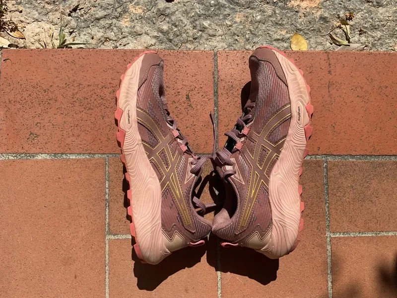 Used Asics Running Shoes Running Shoes