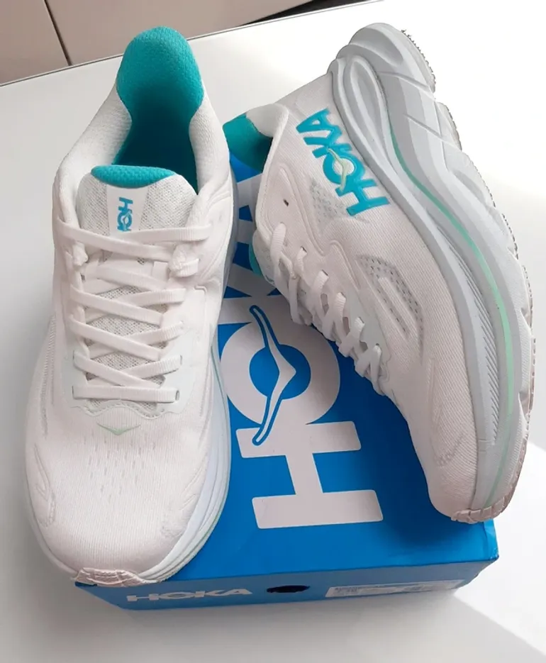 Used Hoka Clifton 10 bike — image 2 of 8