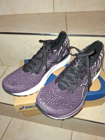 Used Asics Gel-Kayano 28 MK bike — image 1 of 7