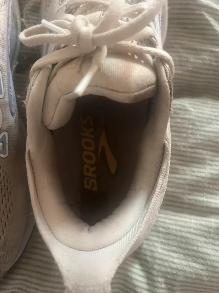 Used Brooks Glycerin 22 bike — image 2 of 6