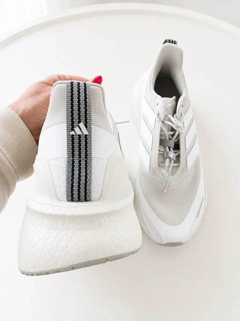 Używany Adidas Ultraboost Light bike — zdjęcie 3 z 5