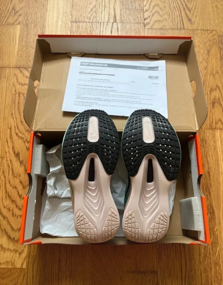 Used Nike Zoom Fly 6 bike — image 3 of 3
