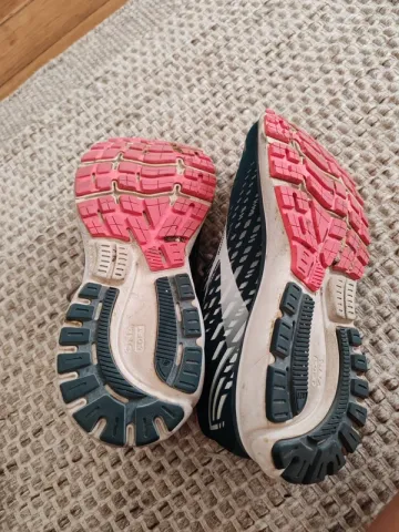 Used Brooks Ghost 13 bike — image 6 of 8