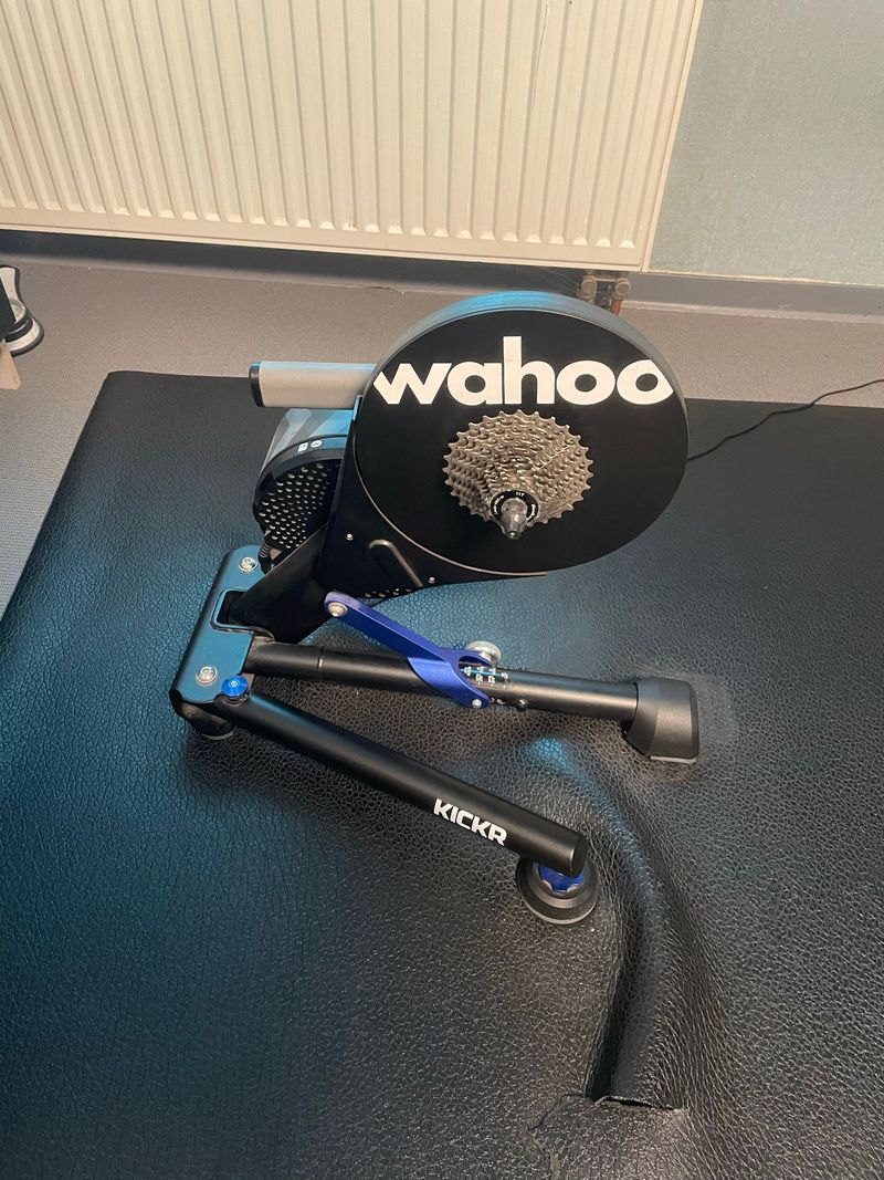 Wahoo KICKR v5 Smart Trainer 2020 Cycling Accessories usato