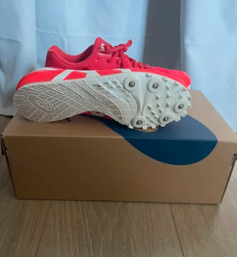 Asics Track Spikes (Pointe d'athlétisme) bike usato — immagine 3 di 6